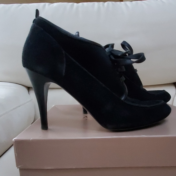 J. CREW Clifton Booties Black Size 8 - Picture 2 of 7